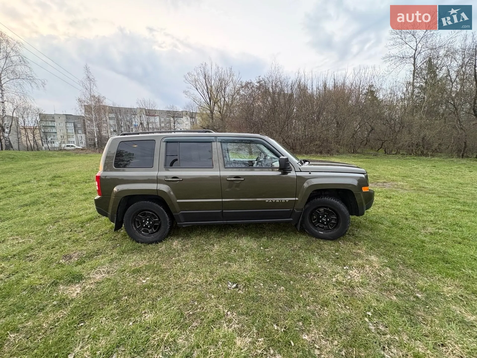 2015 Jeep Liberty (Patriot) - мініатюра 20