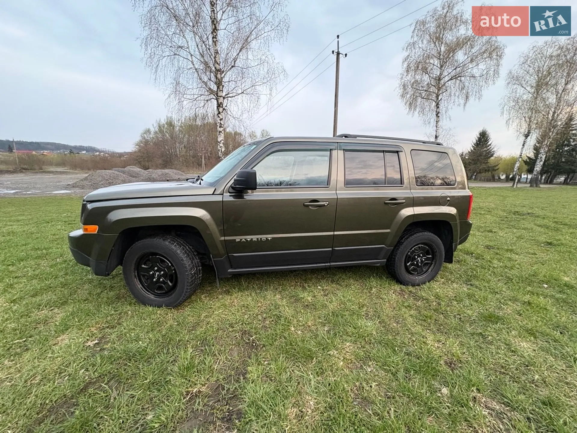 2015 Jeep Liberty (Patriot) - мініатюра 24