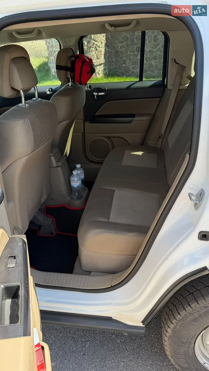 2012 Jeep Liberty (Patriot) - мініатюра 8