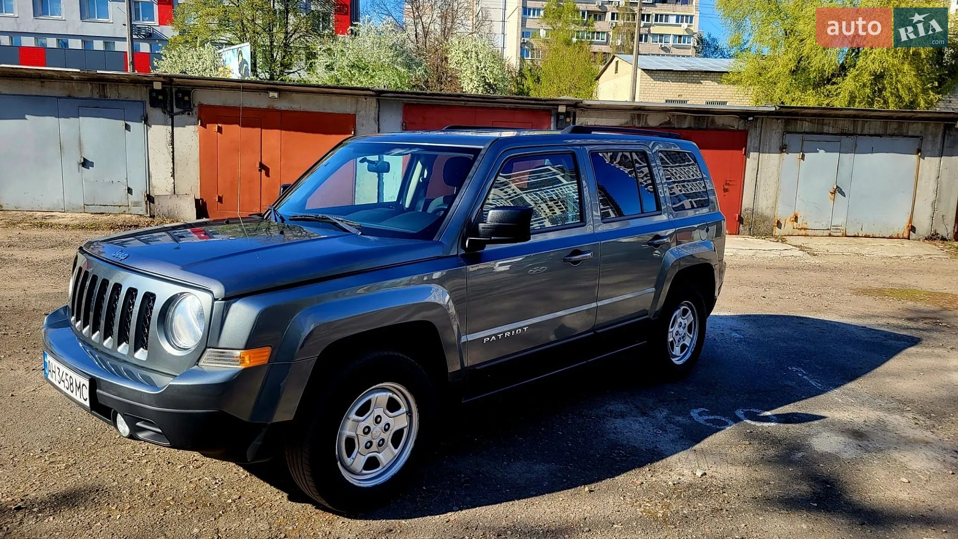 2013 Jeep Liberty (Patriot) - мініатюра 3