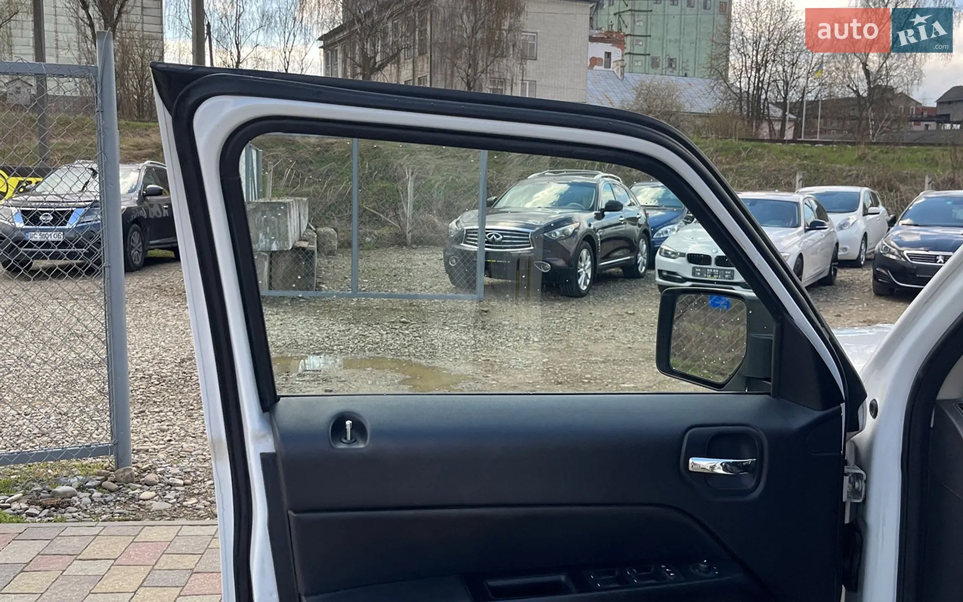 2015 Jeep Liberty (Patriot) - мініатюра 9