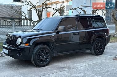 Позашляховик / Кросовер Jeep Patriot 2007 в Ізяславі