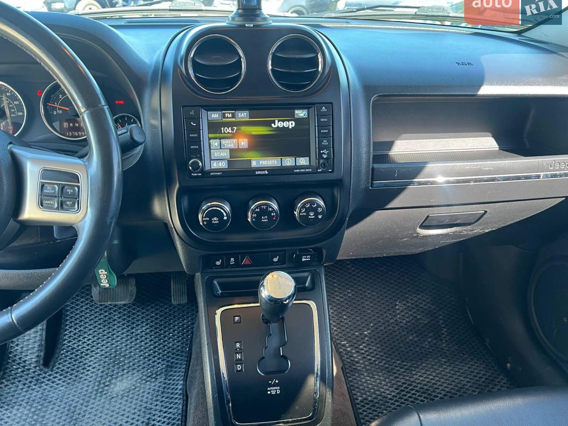 2013 Jeep Liberty (Patriot) - мініатюра 27