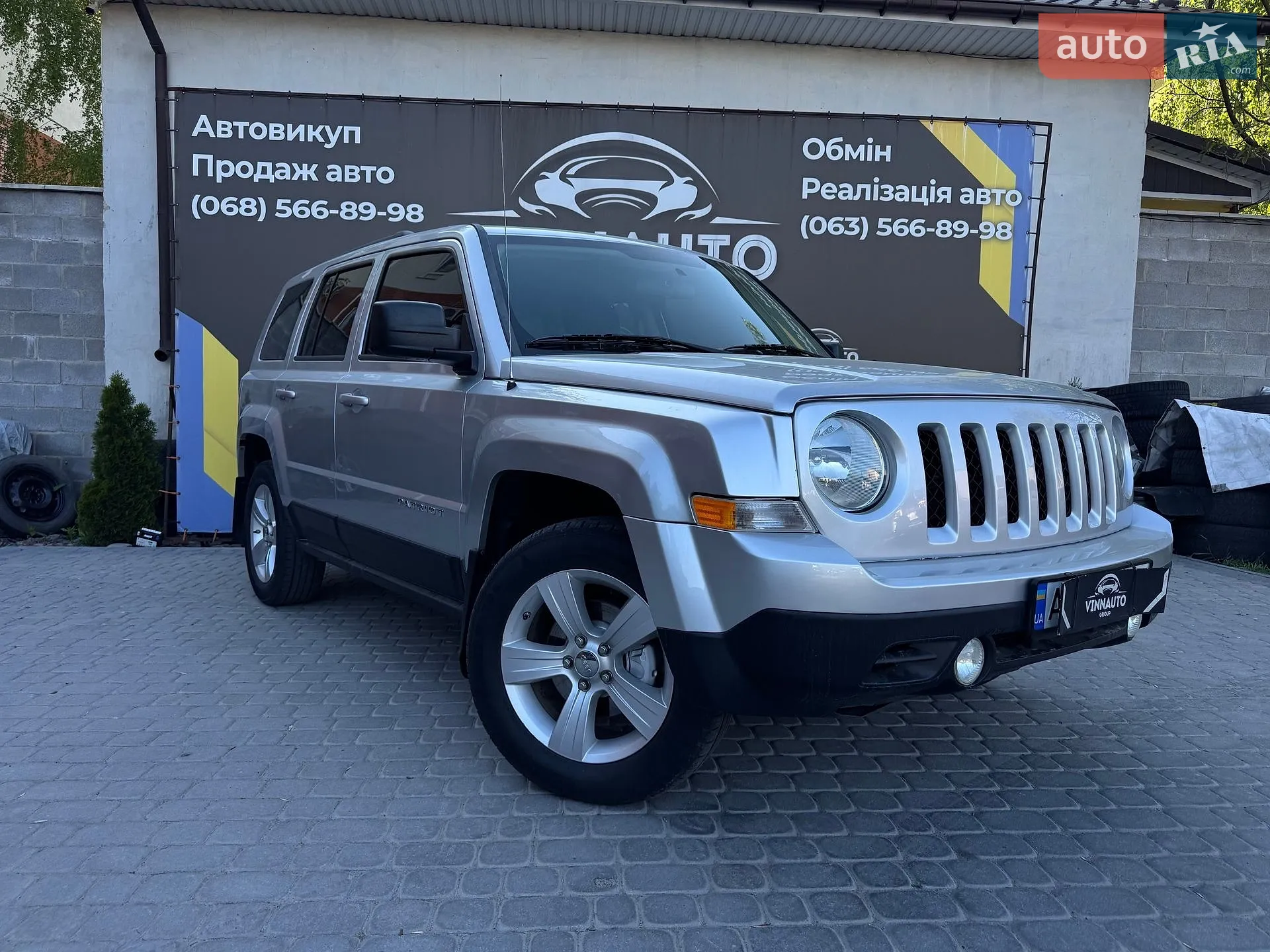 2012 Jeep Liberty (Patriot) - мініатюра 2