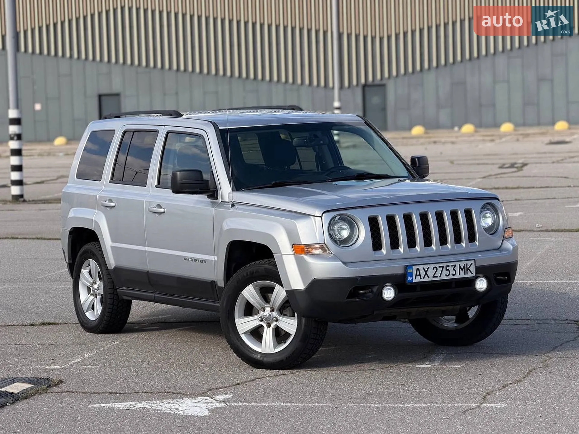 2012 Jeep Liberty (Patriot) - мініатюра 2