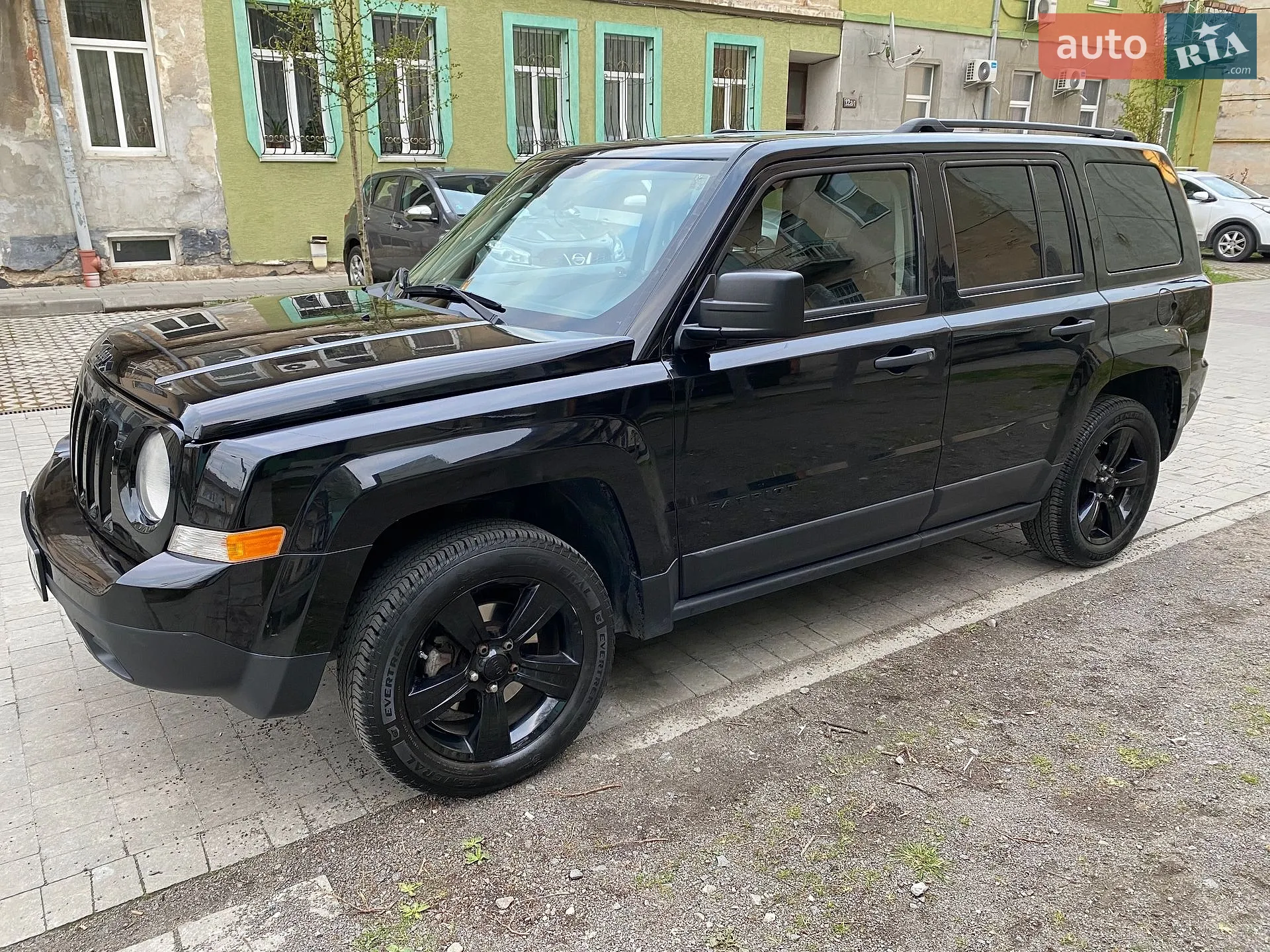 2015 Jeep Liberty (Patriot) - мініатюра 4