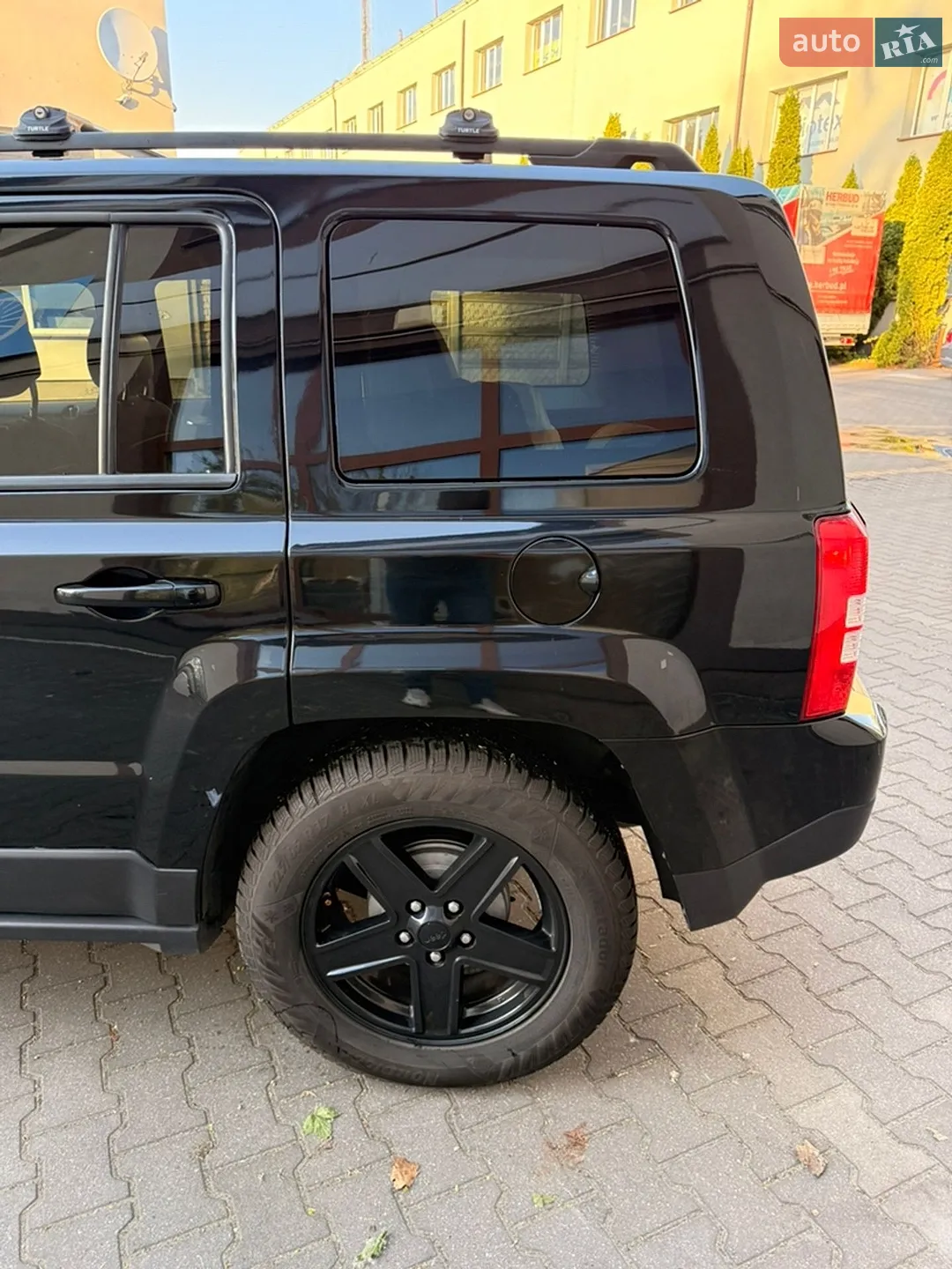 2013 Jeep Liberty (Patriot) - мініатюра 4