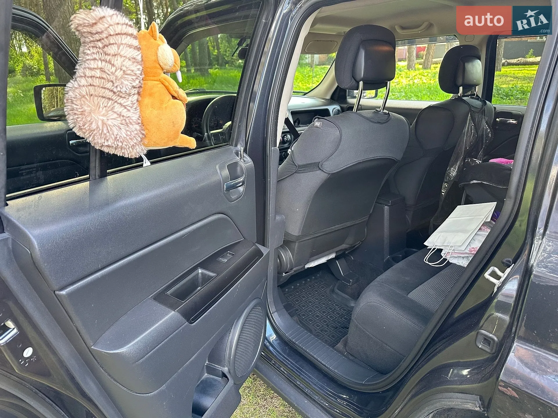 2014 Jeep Liberty (Patriot) - мініатюра 9