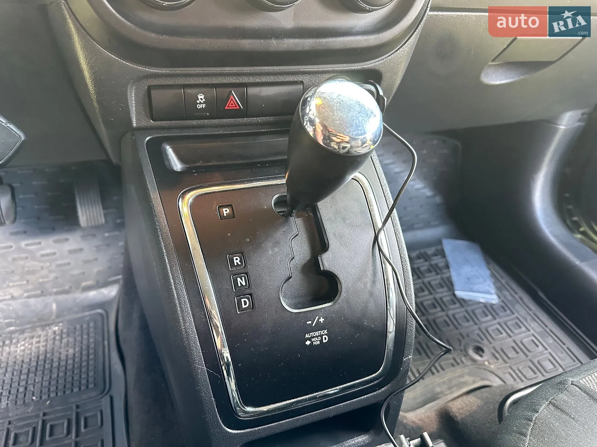 2014 Jeep Liberty (Patriot) - мініатюра 12