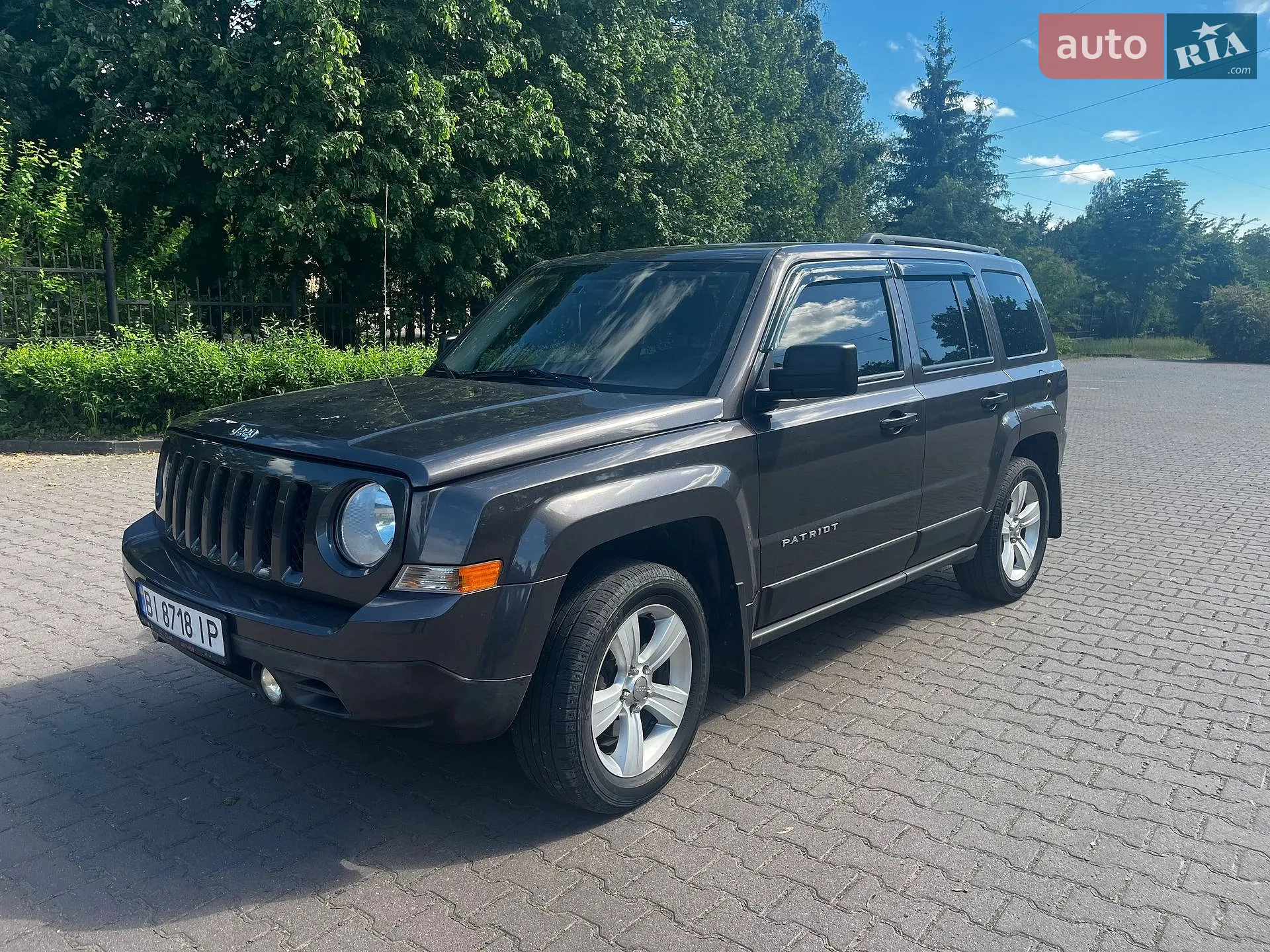 2016 Jeep Liberty (Patriot) - мініатюра 2