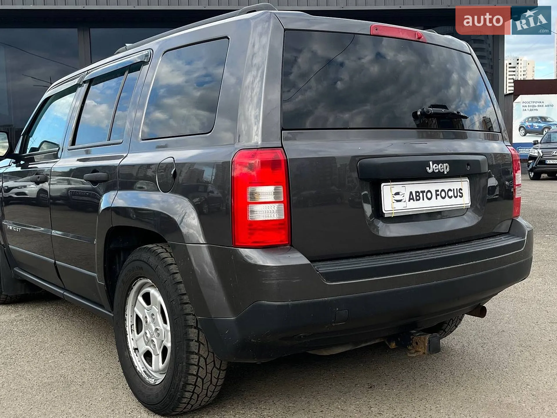 2015 Jeep Liberty (Patriot) - мініатюра 6