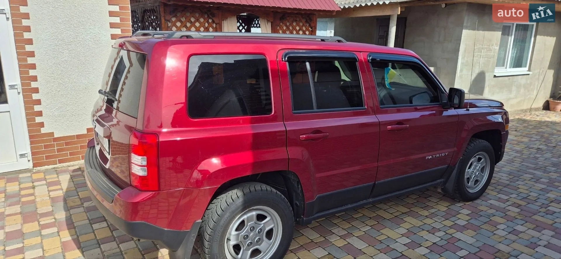 2015 Jeep Liberty (Patriot) - мініатюра 6