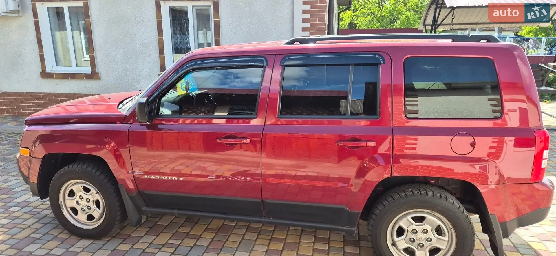 2015 Jeep Liberty (Patriot) - мініатюра 11