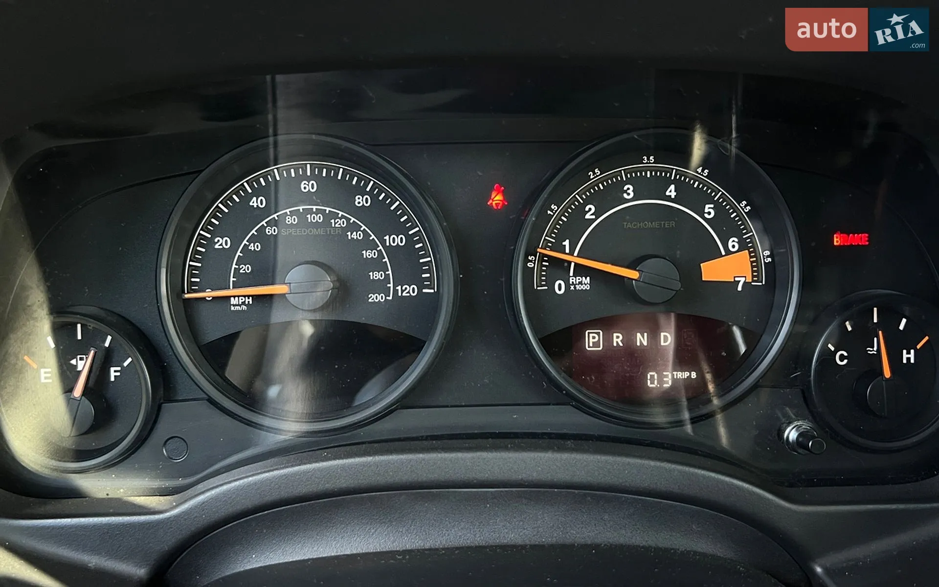 2015 Jeep Liberty (Patriot) - мініатюра 14