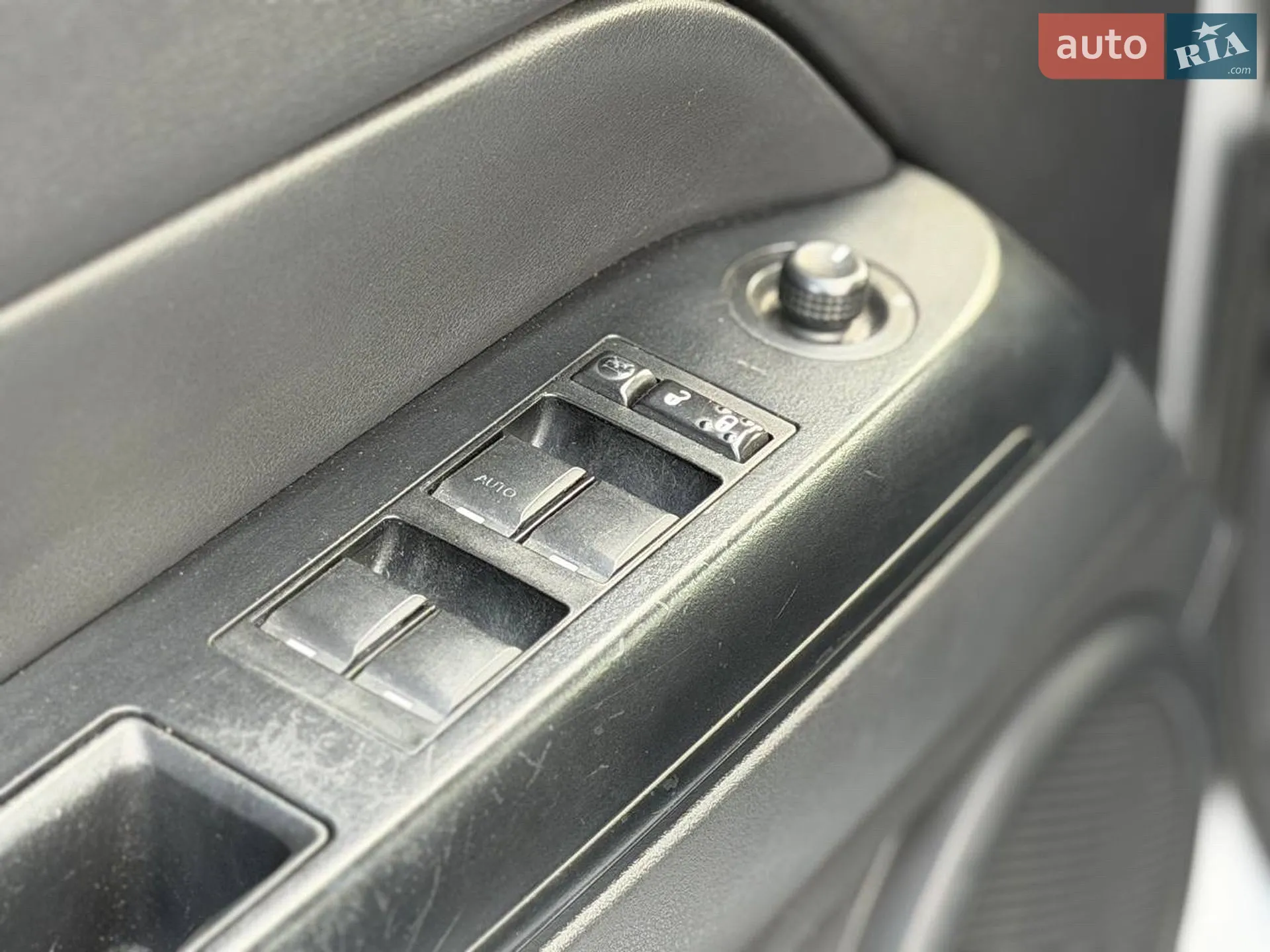 2012 Jeep Liberty (Patriot) - мініатюра 15