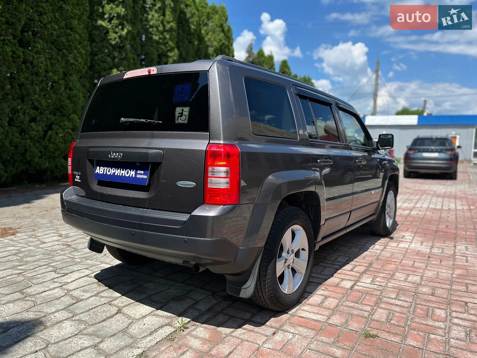 2016 Jeep Liberty (Patriot) - мініатюра 3