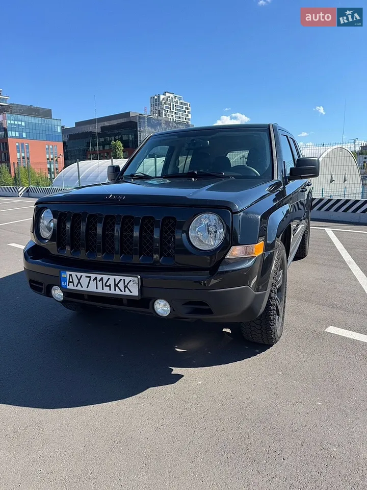 2014 Jeep Liberty (Patriot) - мініатюра 27