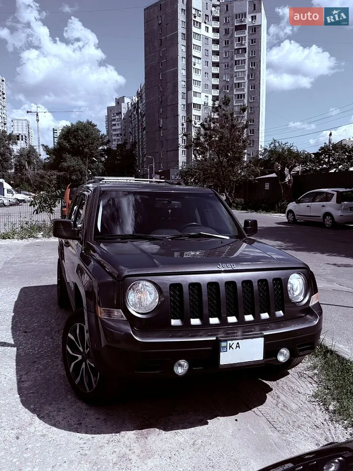 2015 Jeep Liberty (Patriot) - мініатюра 15