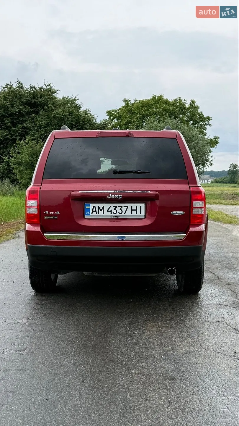 2016 Jeep Liberty (Patriot) - мініатюра 2