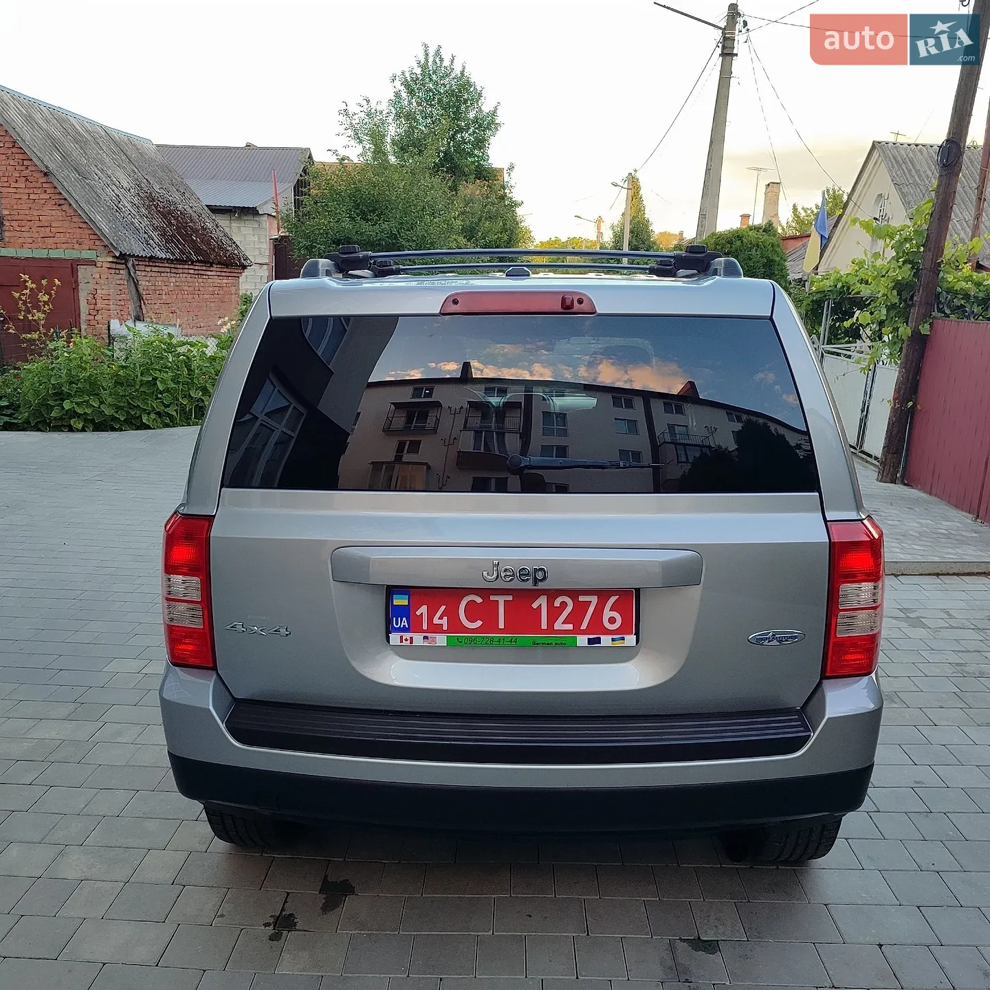 2015 Jeep Liberty (Patriot) - мініатюра 37