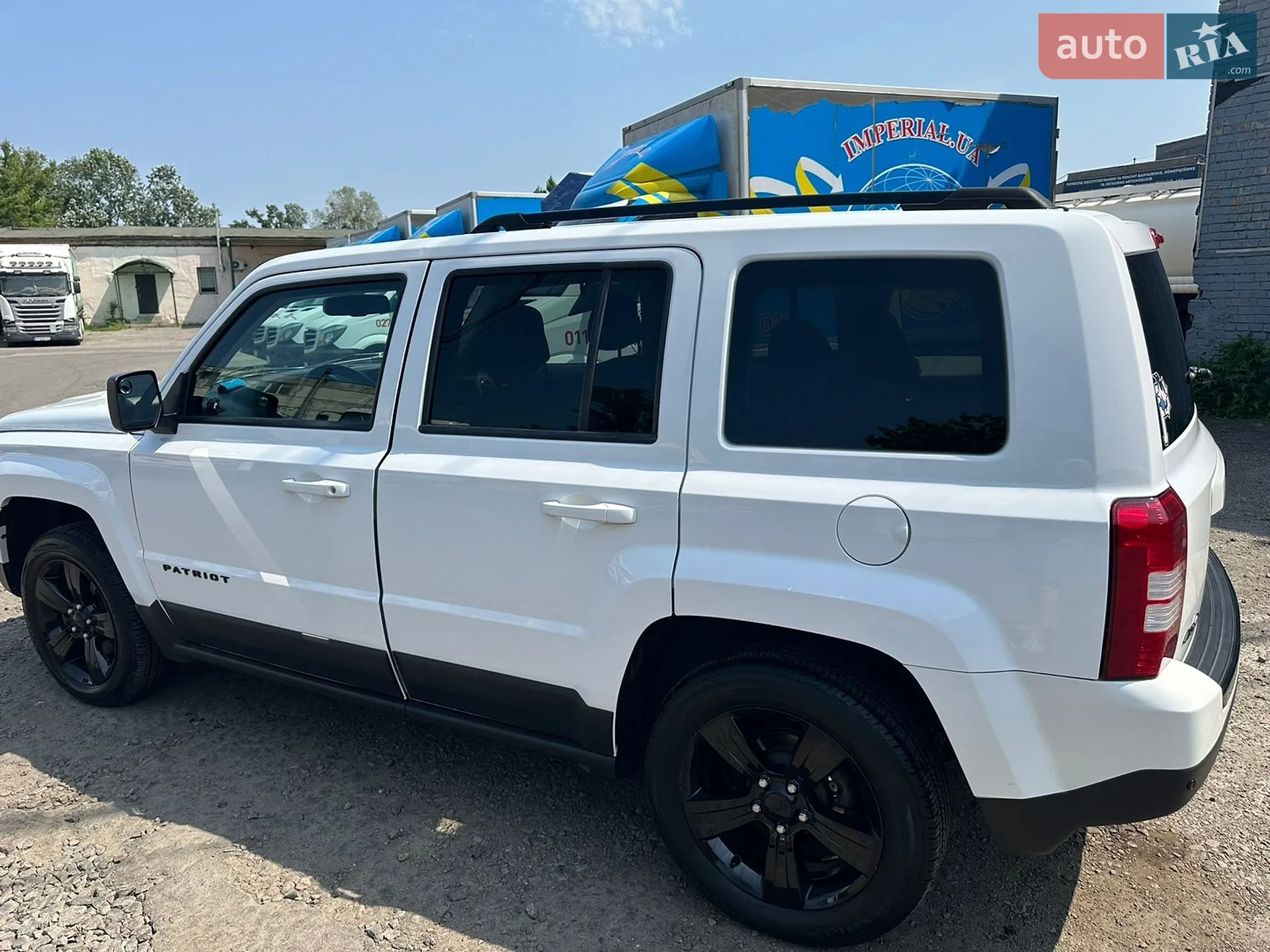 2015 Jeep Liberty (Patriot) - мініатюра 5