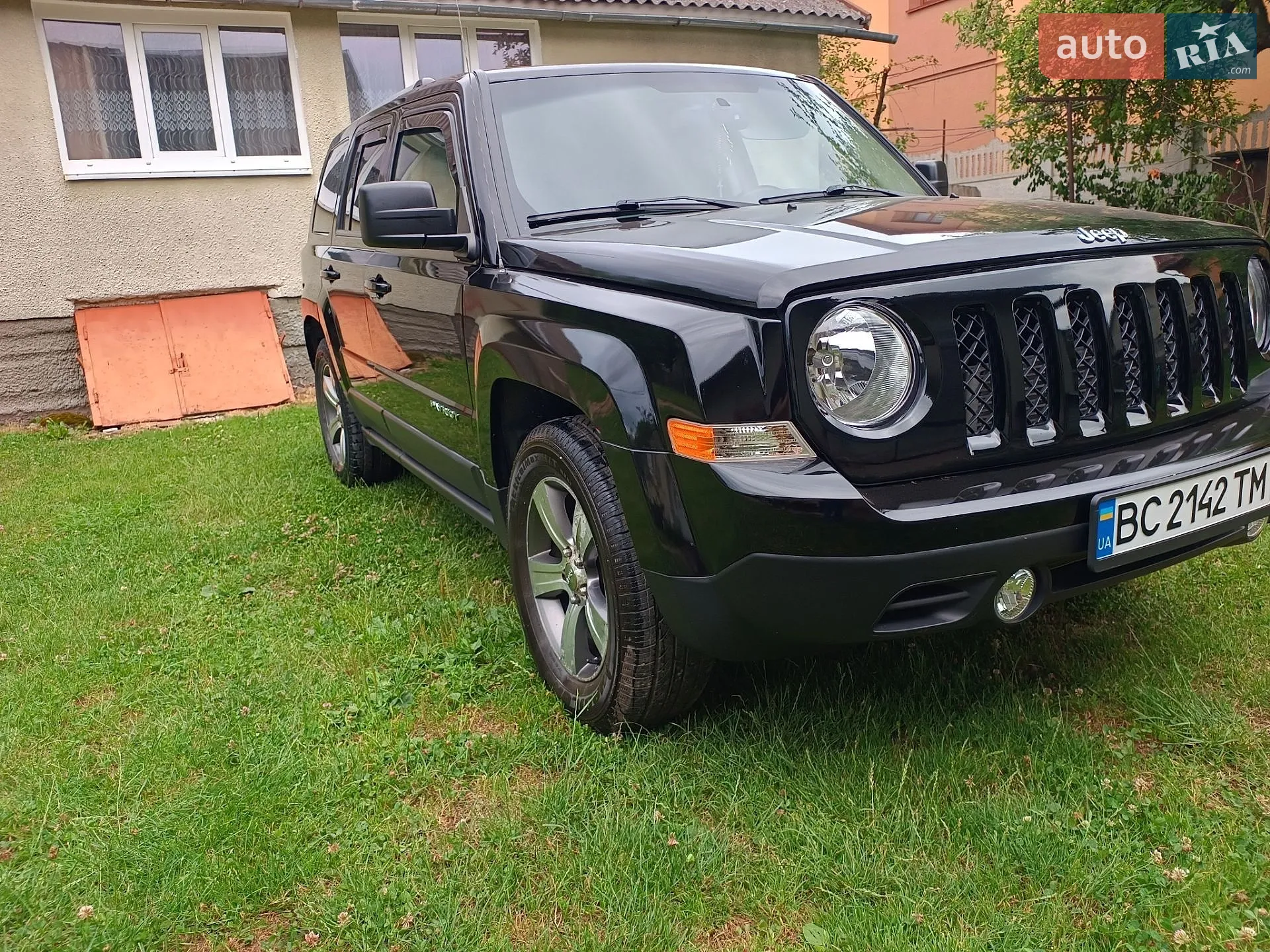2016 Jeep Liberty (Patriot) - мініатюра 3