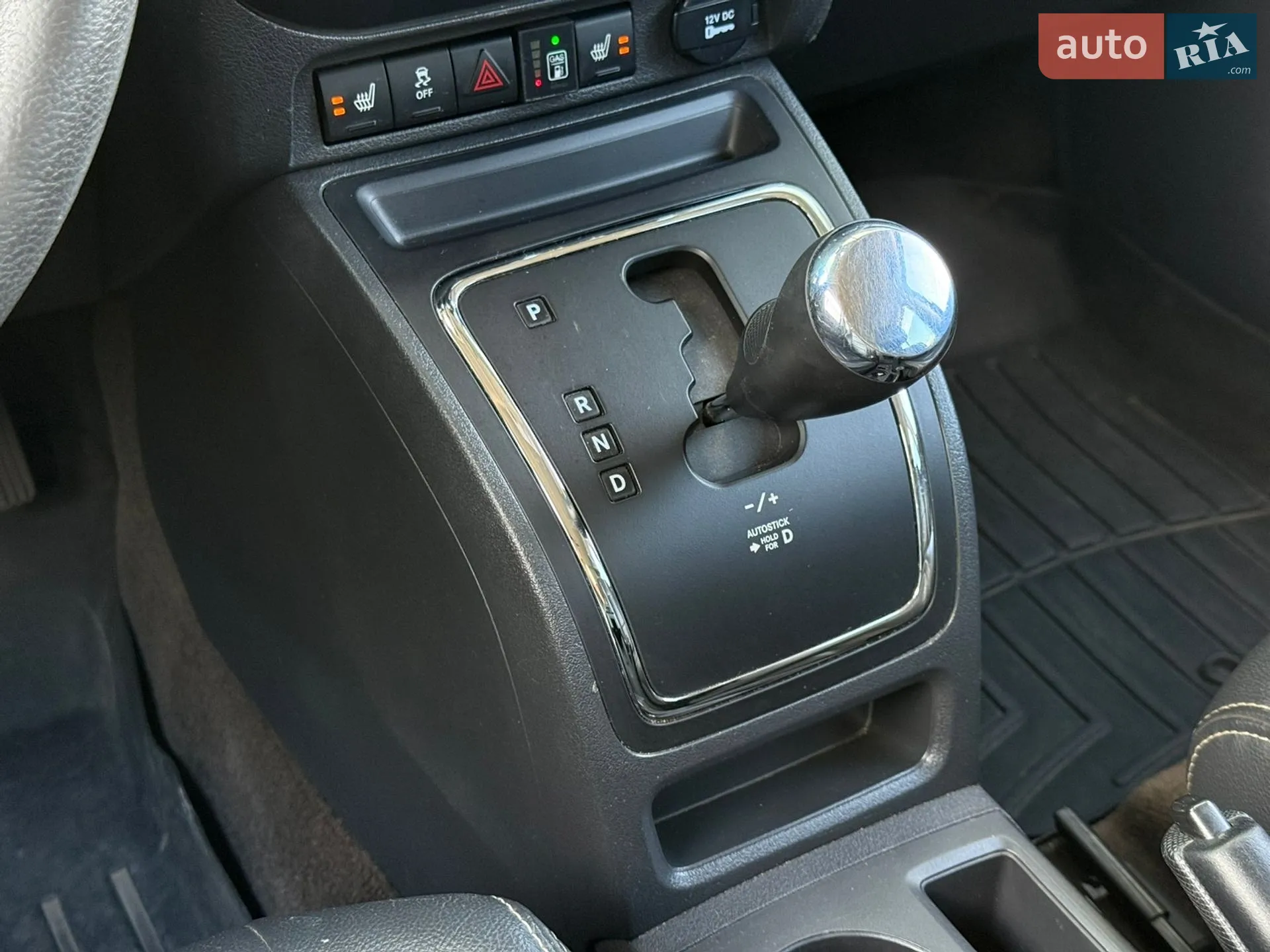 2013 Jeep Liberty (Patriot) - мініатюра 24