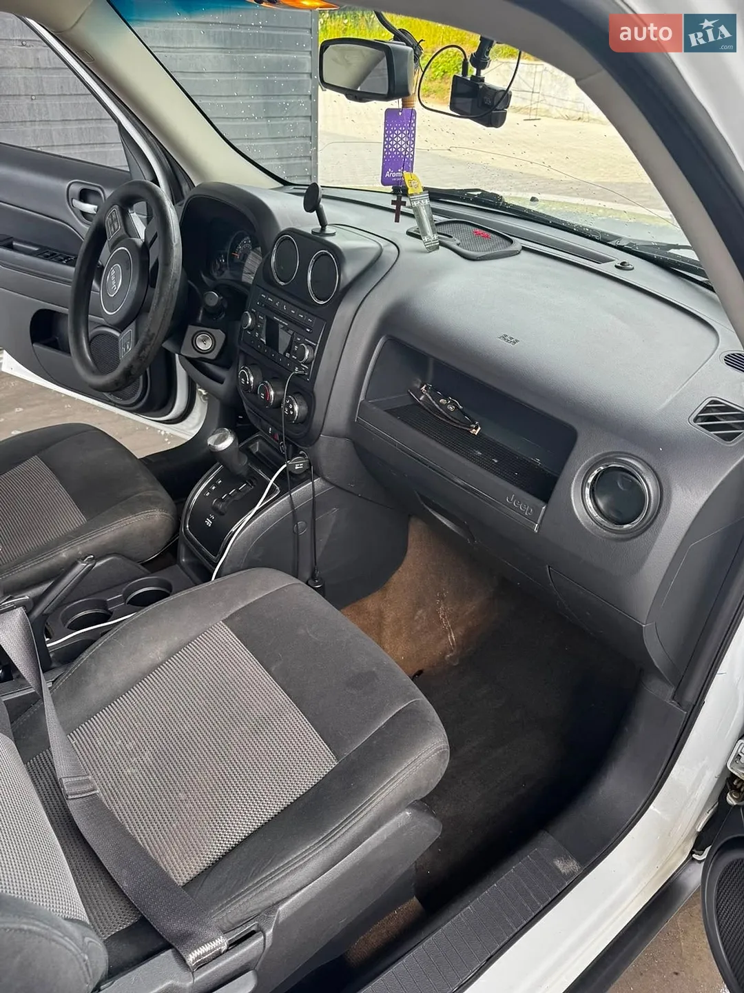 2015 Jeep Liberty (Patriot) - мініатюра 13