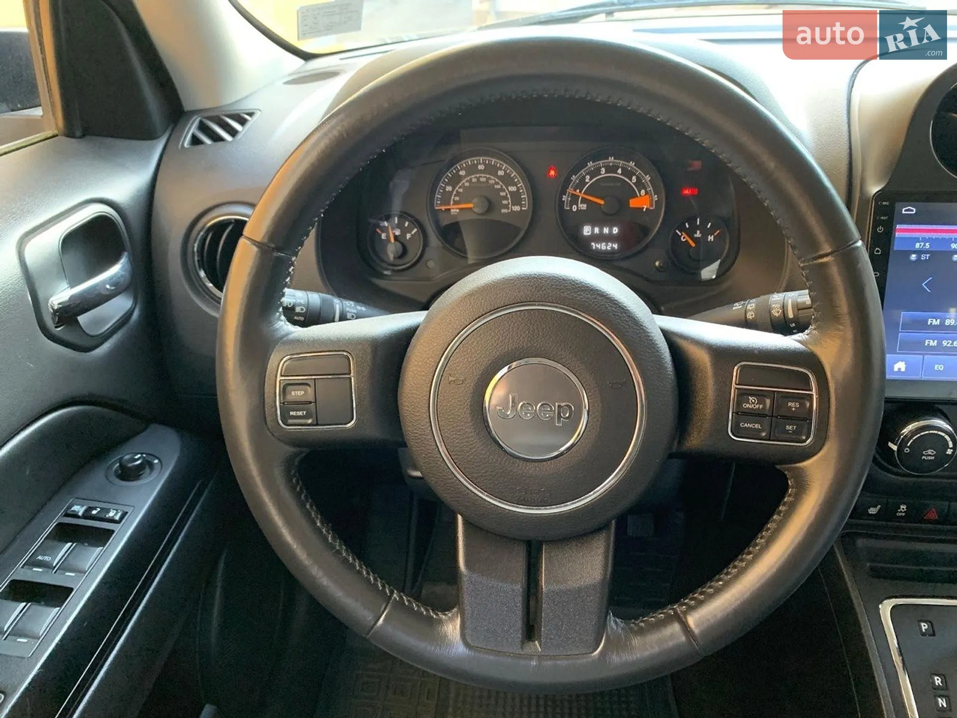 2016 Jeep Liberty (Patriot) - мініатюра 2