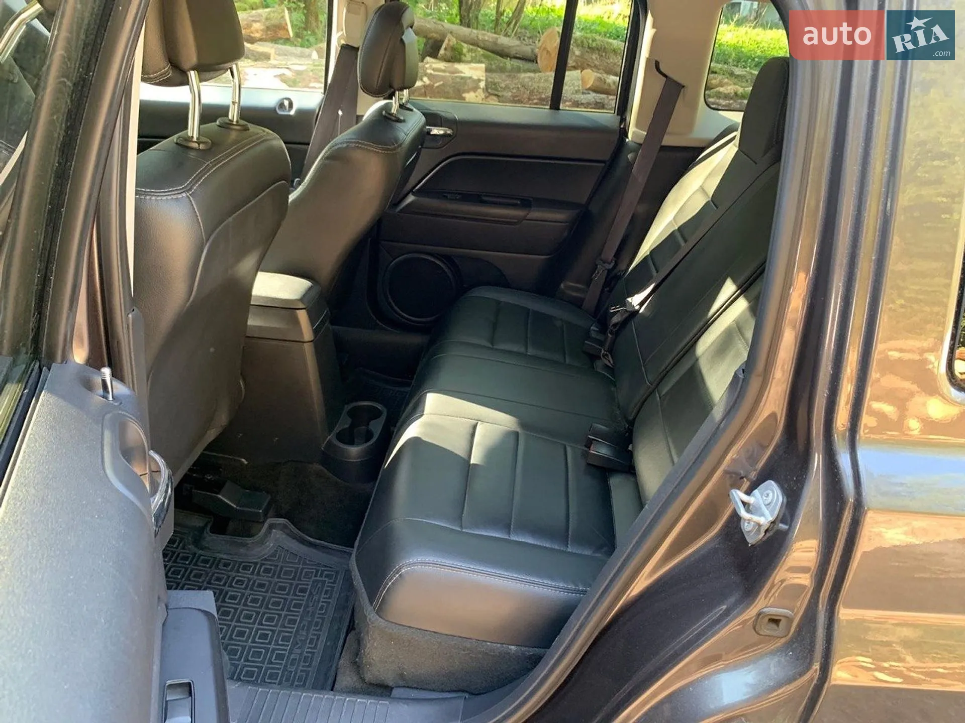 2016 Jeep Liberty (Patriot) - мініатюра 8