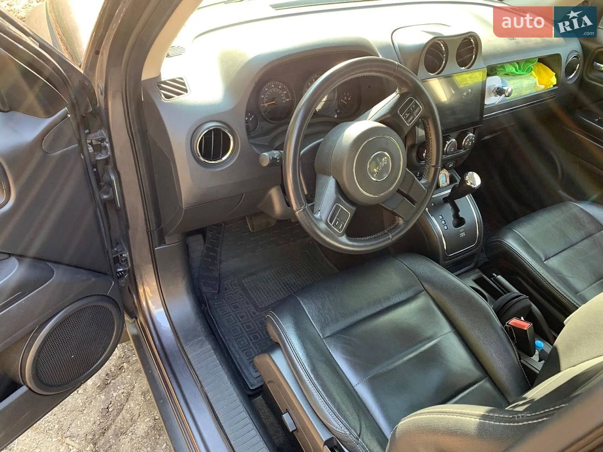 2016 Jeep Liberty (Patriot) - мініатюра 19