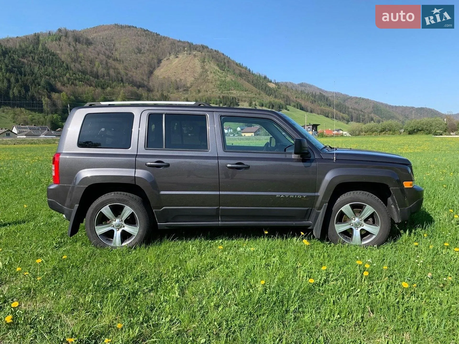 2016 Jeep Liberty (Patriot) - мініатюра 23