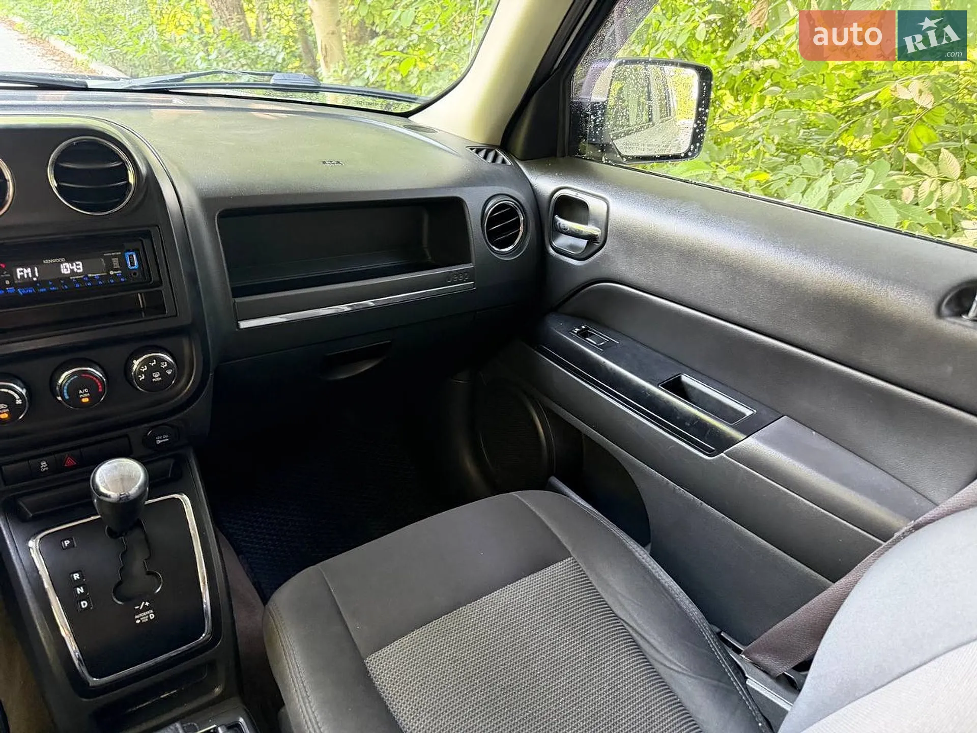 2013 Jeep Liberty (Patriot) - мініатюра 23