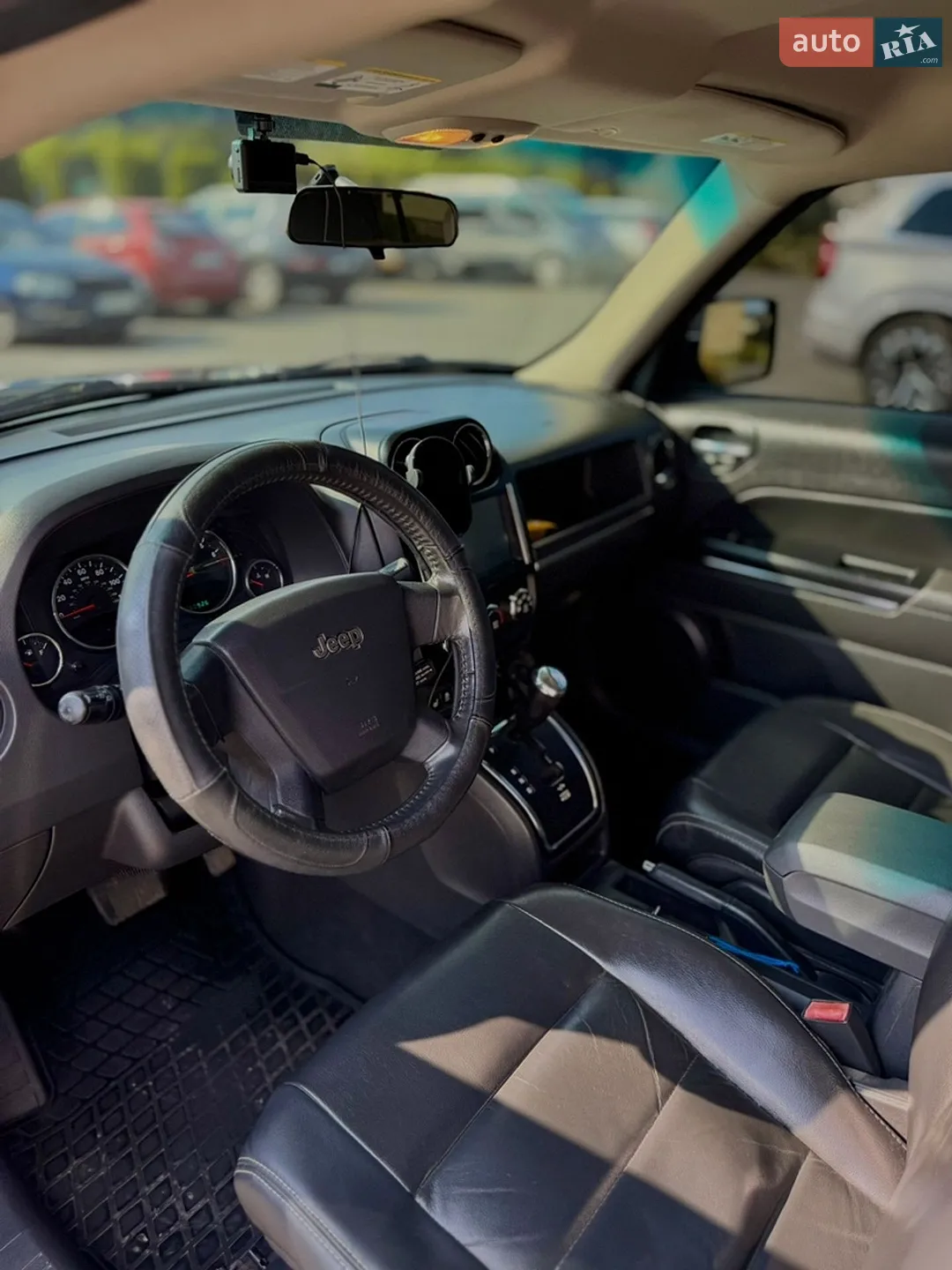 2010 Jeep Liberty (Patriot) - мініатюра 25