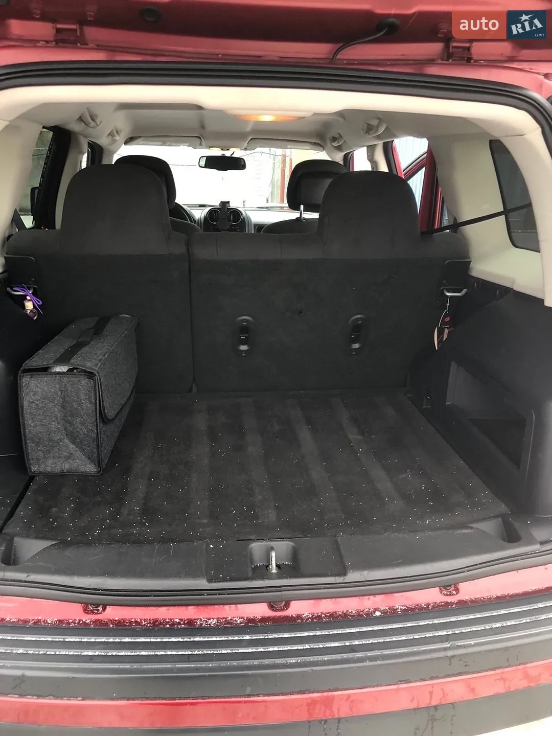 2015 Jeep Liberty (Patriot) - мініатюра 12