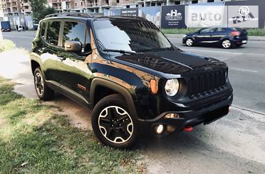 Внедорожник / Кроссовер Jeep Renegade 2017 в 