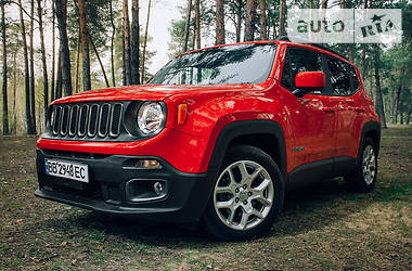 Позашляховик / Кросовер Jeep Renegade 2016 в 