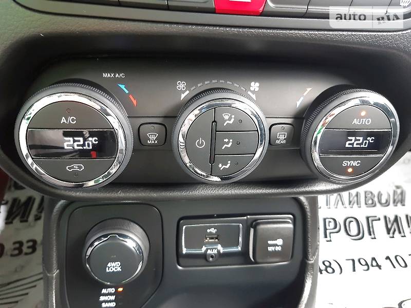 Внедорожник / Кроссовер Jeep Renegade 2016 в Одессе