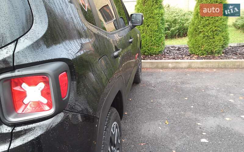 Позашляховик / Кросовер Jeep Renegade 2015 в Полтаві