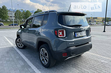 Позашляховик / Кросовер Jeep Renegade 2017 в Львові