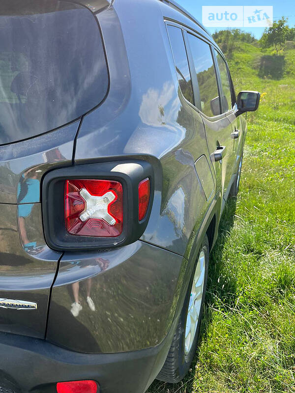 Позашляховик / Кросовер Jeep Renegade 2018 в Харкові