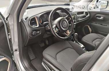 Внедорожник / Кроссовер Jeep Renegade 2015 в Киеве