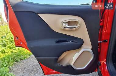 Внедорожник / Кроссовер Jeep Renegade 2015 в Харькове