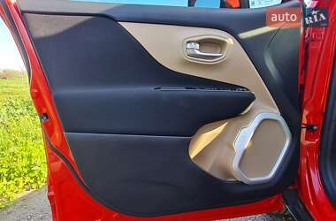 Внедорожник / Кроссовер Jeep Renegade 2015 в Харькове