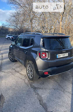 Внедорожник / Кроссовер Jeep Renegade 2015 в Одессе