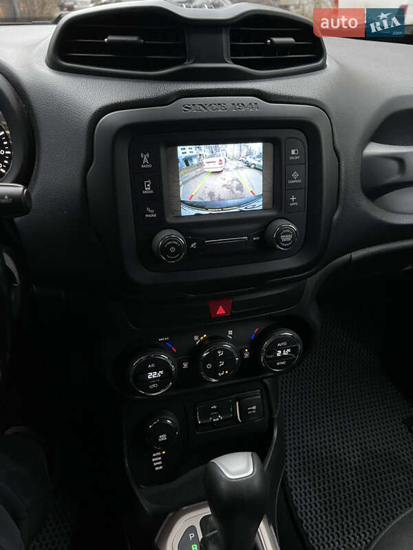 Внедорожник / Кроссовер Jeep Renegade 2017 в Черновцах