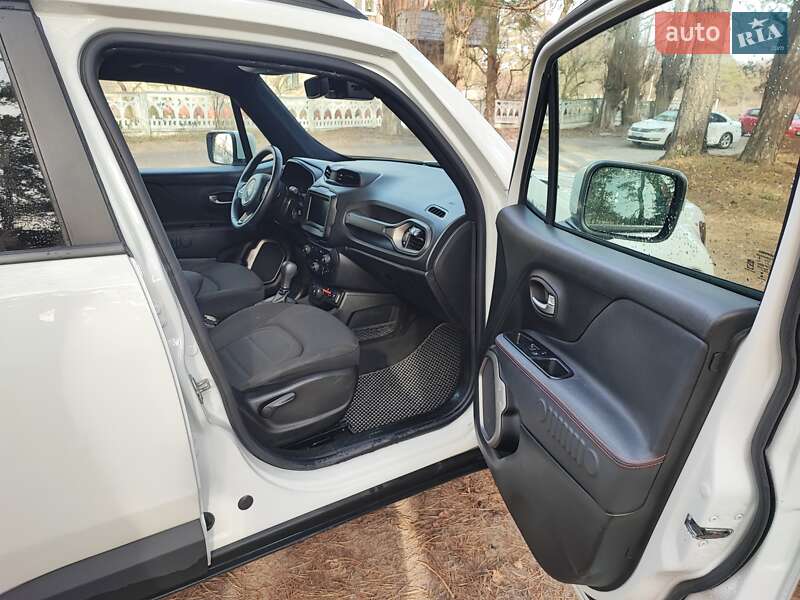 Внедорожник / Кроссовер Jeep Renegade 2019 в Днепре