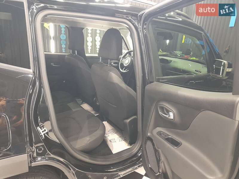 Позашляховик / Кросовер Jeep Renegade 2018 в Хмельницькому