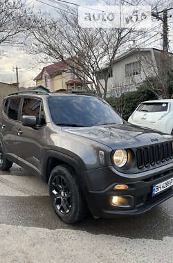 Внедорожник / Кроссовер Jeep Renegade 2016 в Одессе