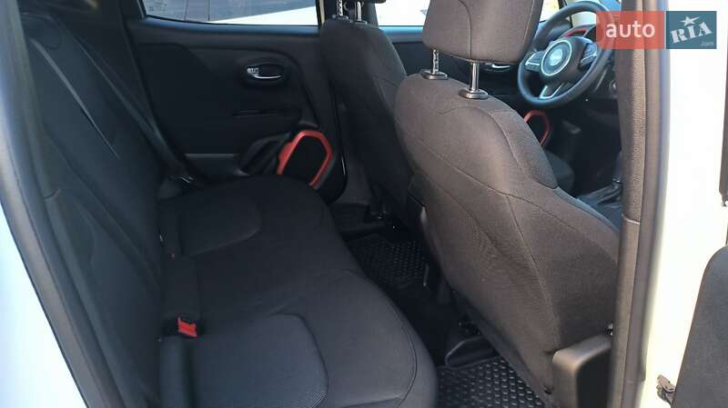 Внедорожник / Кроссовер Jeep Renegade 2018 в Смеле